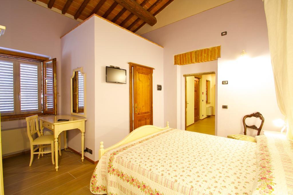 Relais La Leopolda Hotel Abbadia di Montepulciano Стая снимка