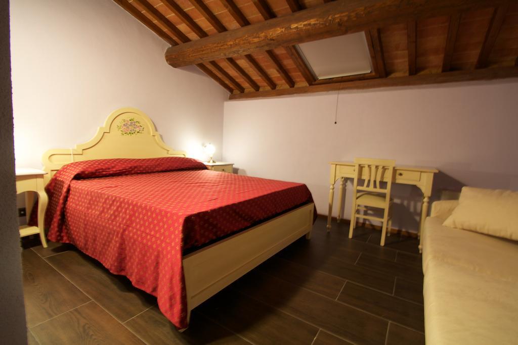 Relais La Leopolda Hotel Abbadia di Montepulciano Стая снимка